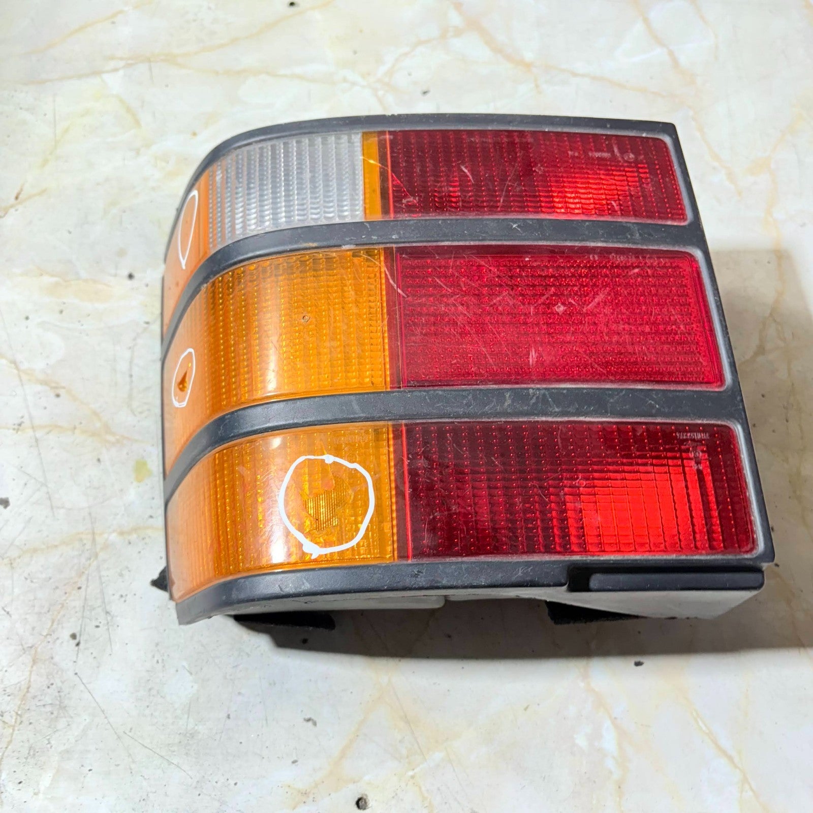 Ford Scorpio Rear Right Side taillight 7R0153374 1988-1993