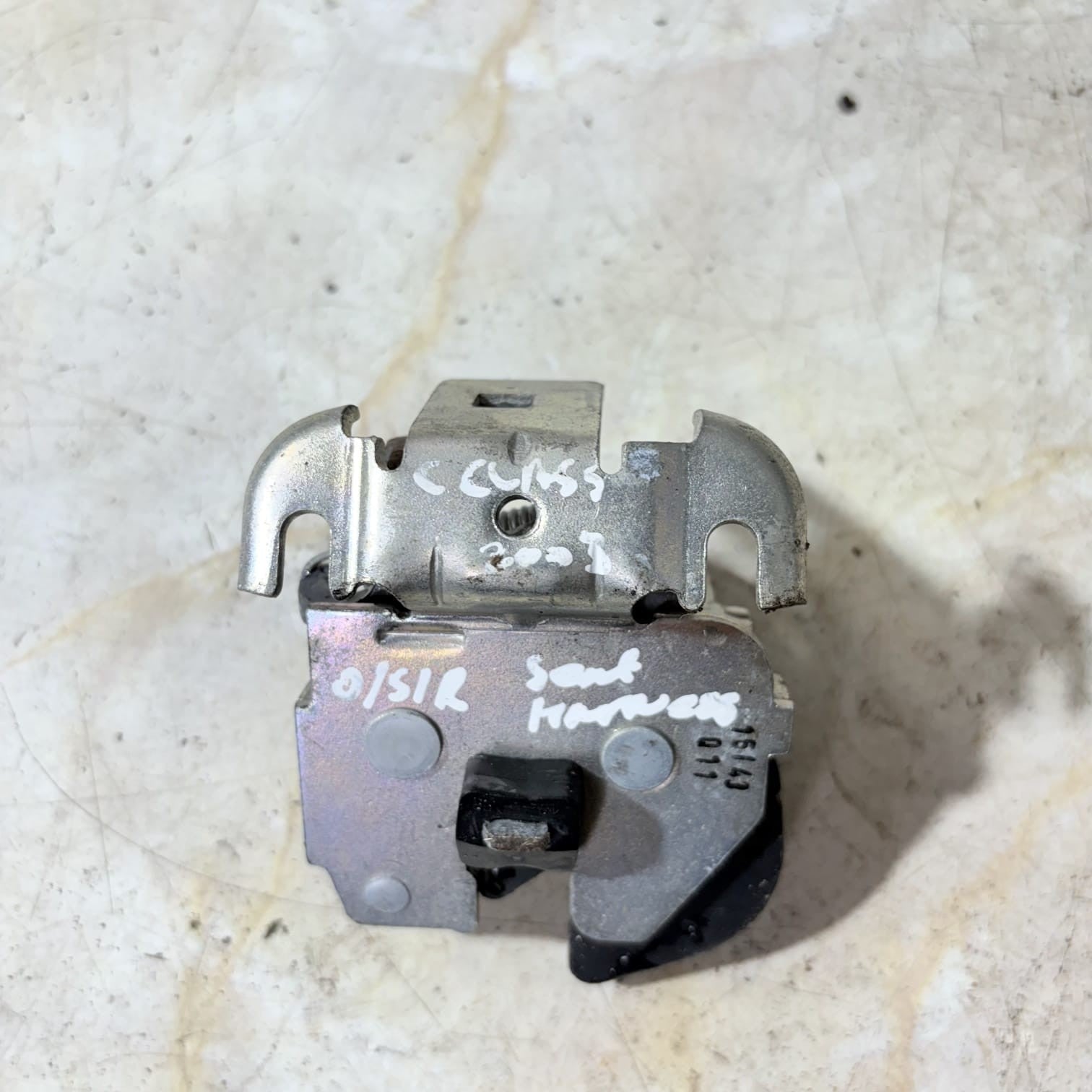 Seat Lock Latch assembly for Mercedes-Benz C-CLASS UK1064804-96 2003 OSR