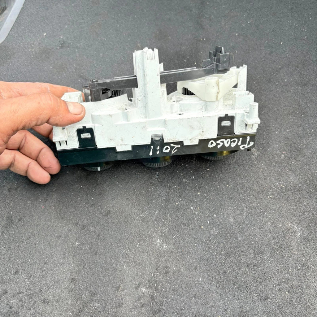 Peugeot 308 Heater AC Control Panel Manual Switch Unit 69947013 6452G1 07-14