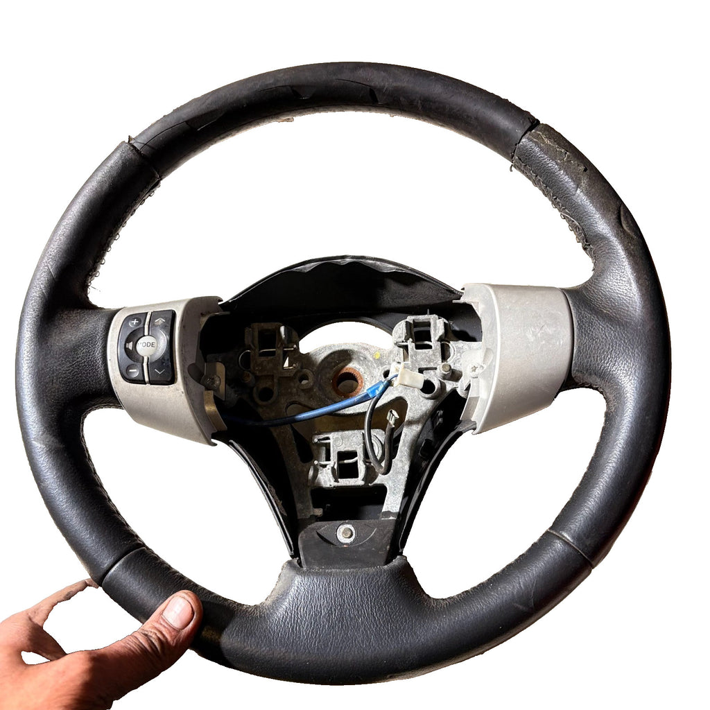 Toyota Yaris XP90 11/2008-07/2011  Audio Steering Wheel 305460899FKA-AE