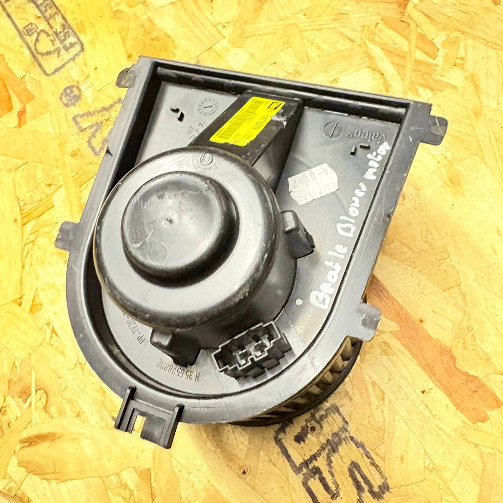 VOLKSWAGEN BEETLE HEATER BLOWER MOTOR FAN H35657880E