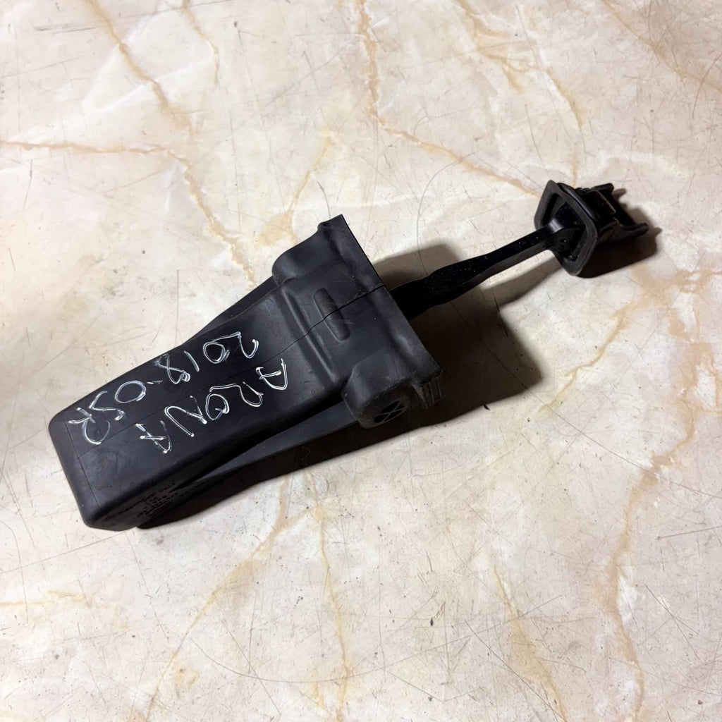 2018 SEAT IBIZA 6F DRIVER REAR CHECK STRAP STOPPER 6F0839249 6F0839267