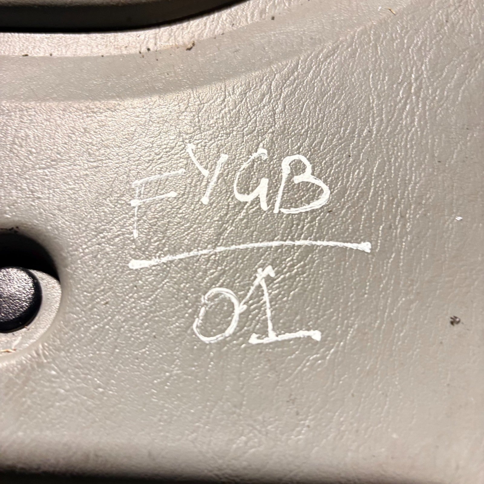 1K2857289A VW Jetta A5 2005-2010 Glove Box Assembly w/ Lock