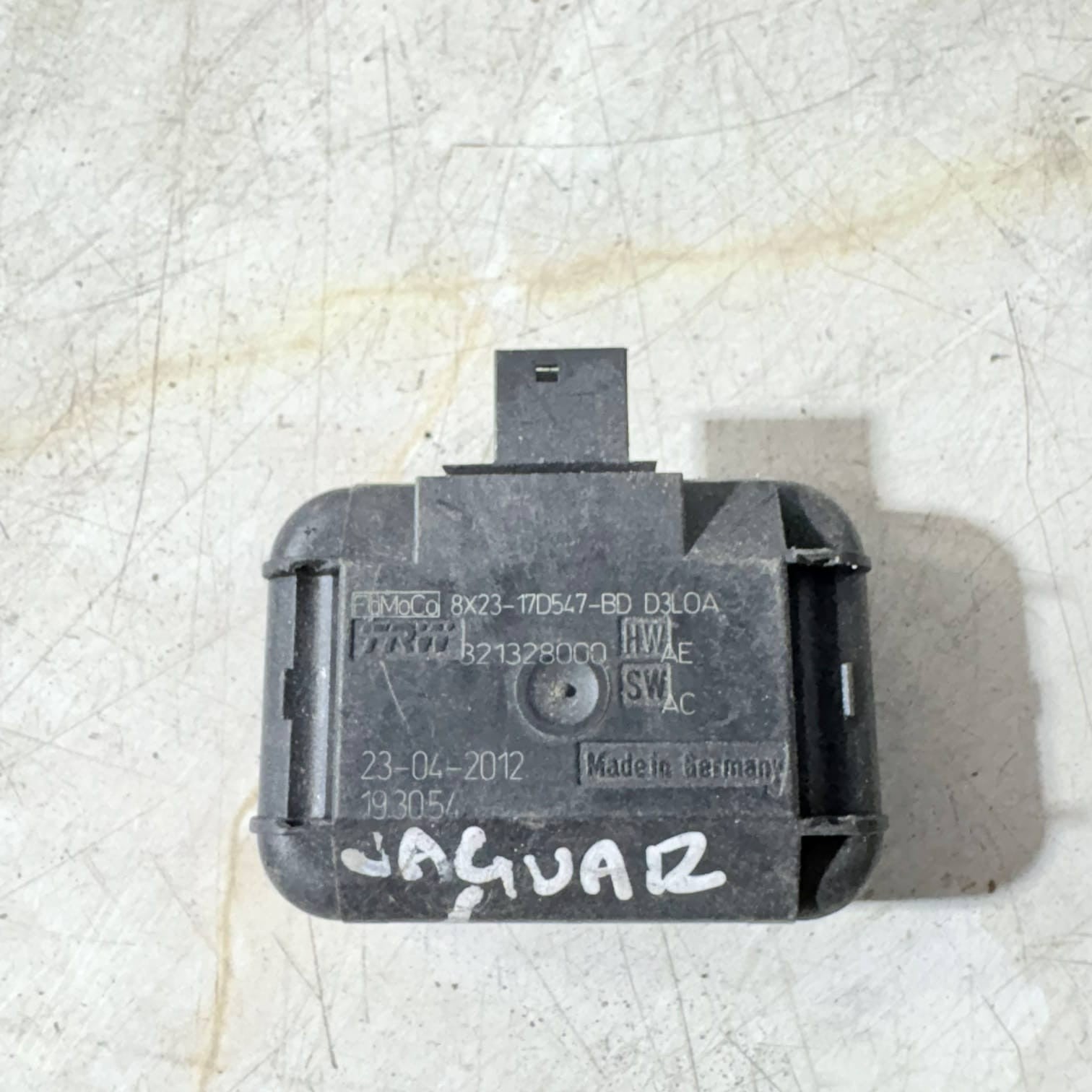 JAGUAR XF WINDSCREEN RAIN SENSOR X250 2012 8X23-17D547-BD