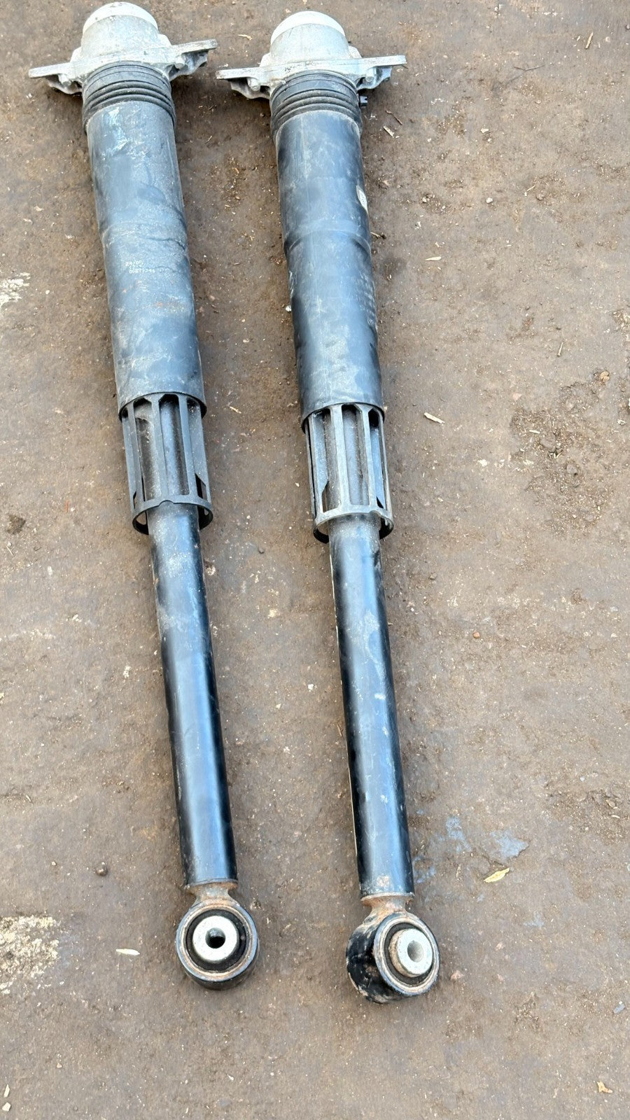 VW POLO MK6 2019 DRIVER SIDE REAR SHOCK ABSORBER DAMPER LEG 2Q0512013BE