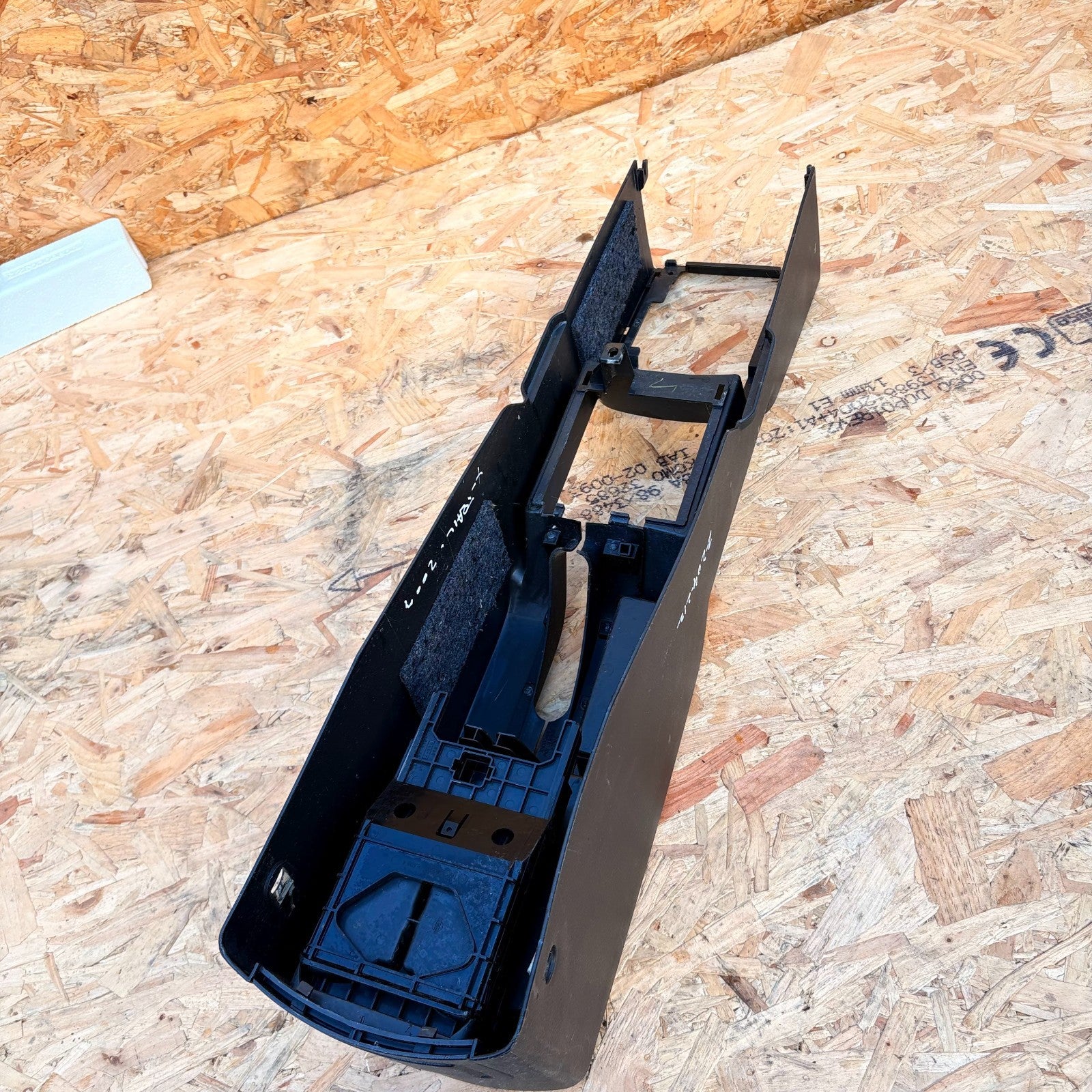 Centre Console trim for Nissan X-Trail 2007