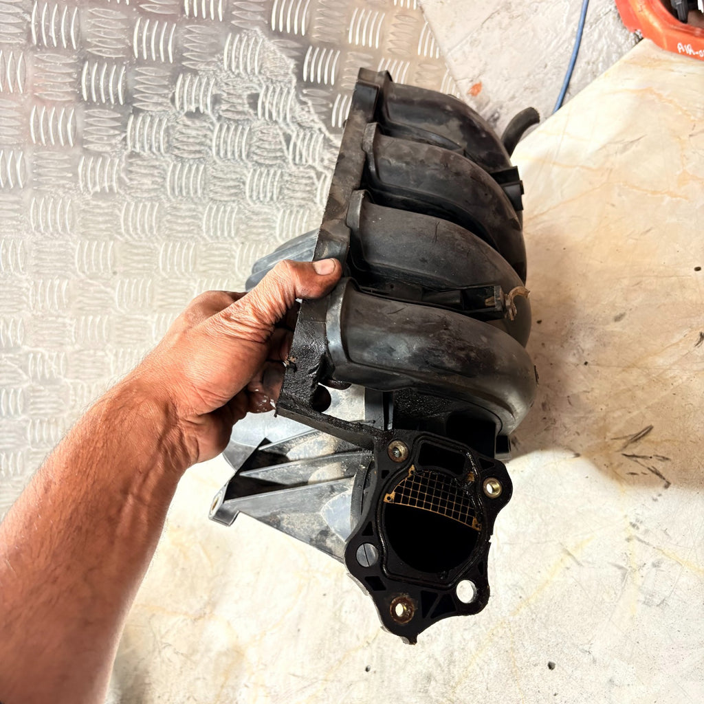 Toyota RAV4 Mk2 XA20 2.0 VVT-i 1AZ-FE Intake/Inlet Manifold 2000-2005