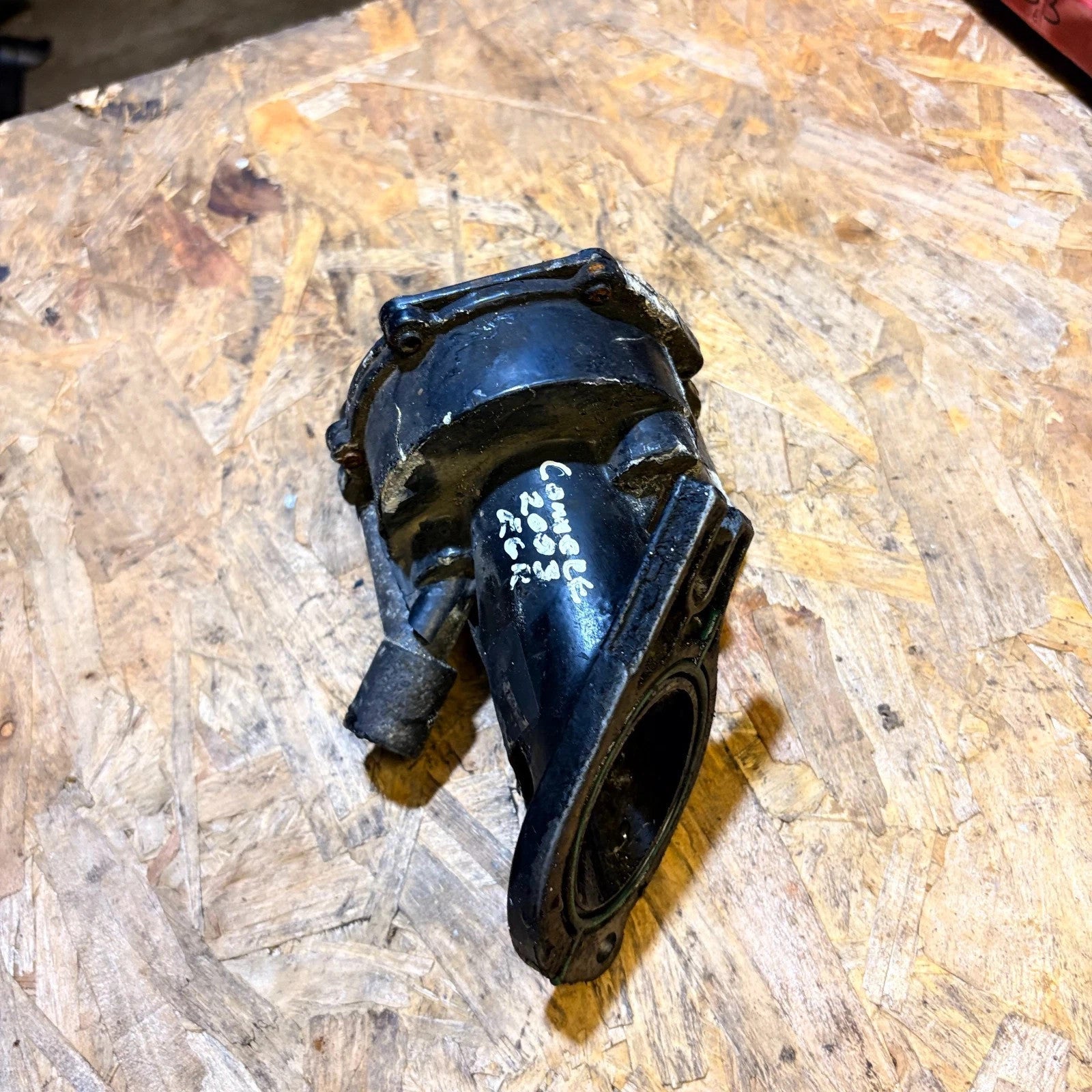 FORD TRANSIT CONNECT 2003 Vacuum Pump