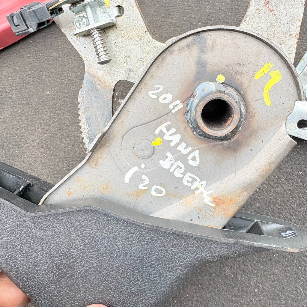 HYUNDAI I20 2008-2015 HAND BRAKE