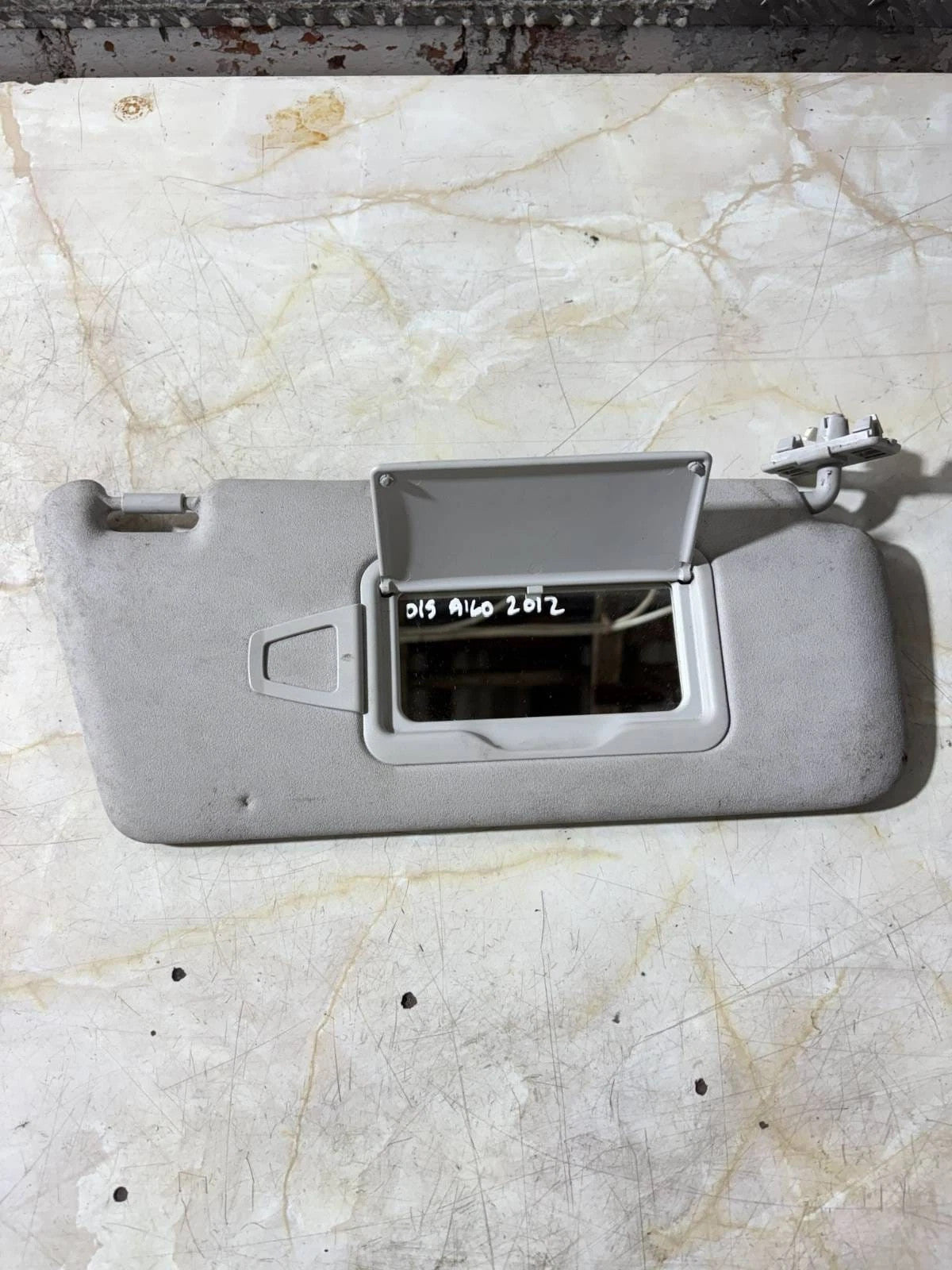 SUZUKI Alto HA25 MKVII Sun Visor Drivers Front Right Side o/s/f / 2012