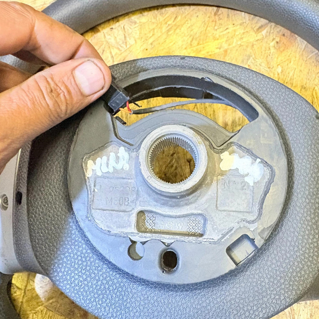 Mini Cooper One R50 R53 Steering Wheel 2001-2008