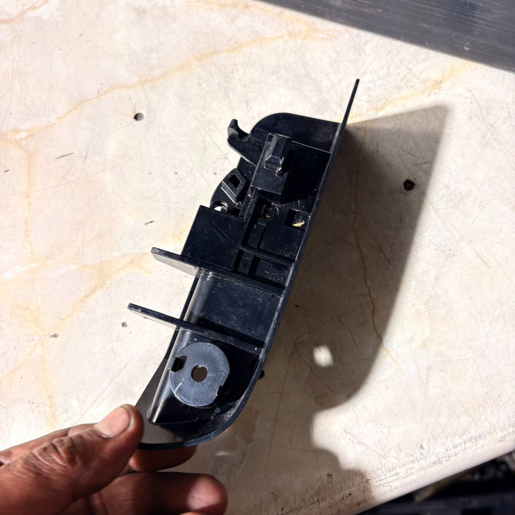 TOYOTA YARIS XP130 2012-2021 Interior Fuel Fill Door Cap Release Open Handle