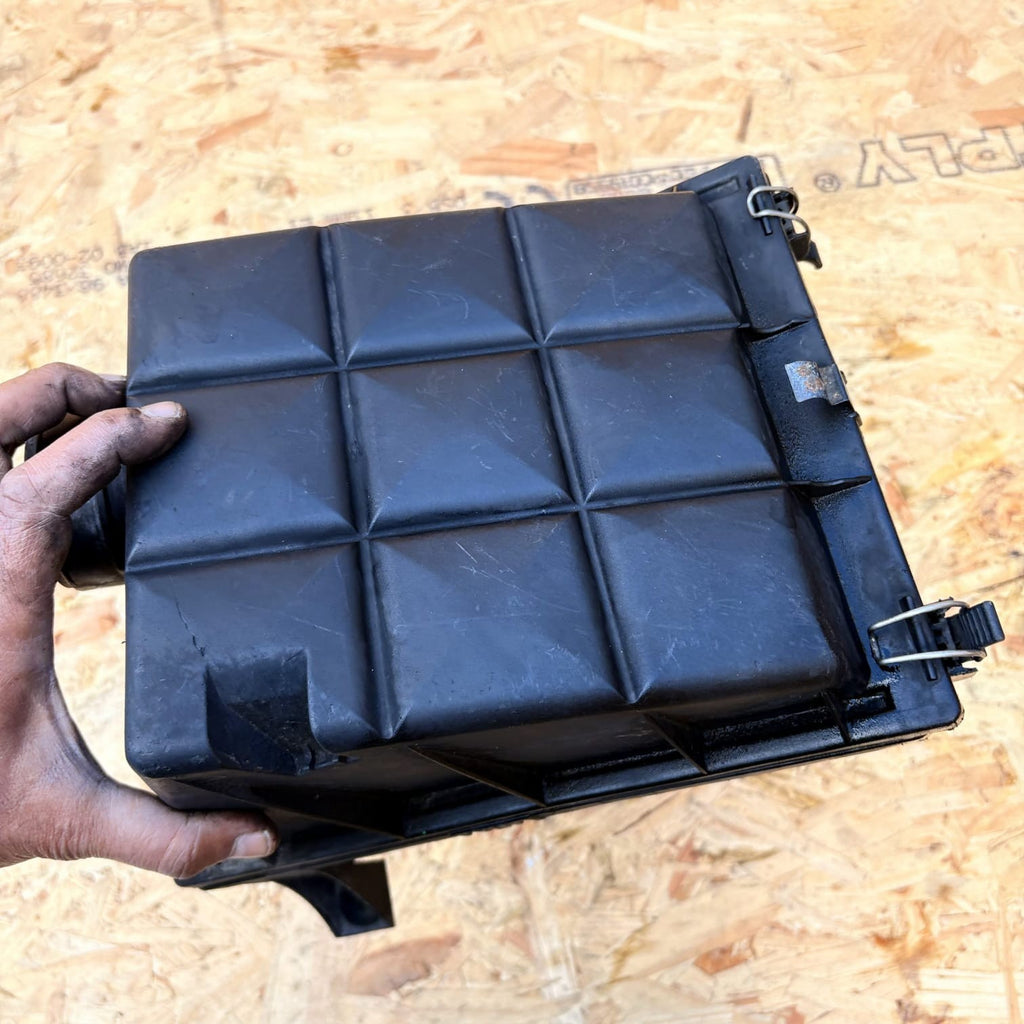 (AS) MERCEDES BENZ W202 C220 CDI AIR FILTER BOX A6040941304 A6040941404 1998