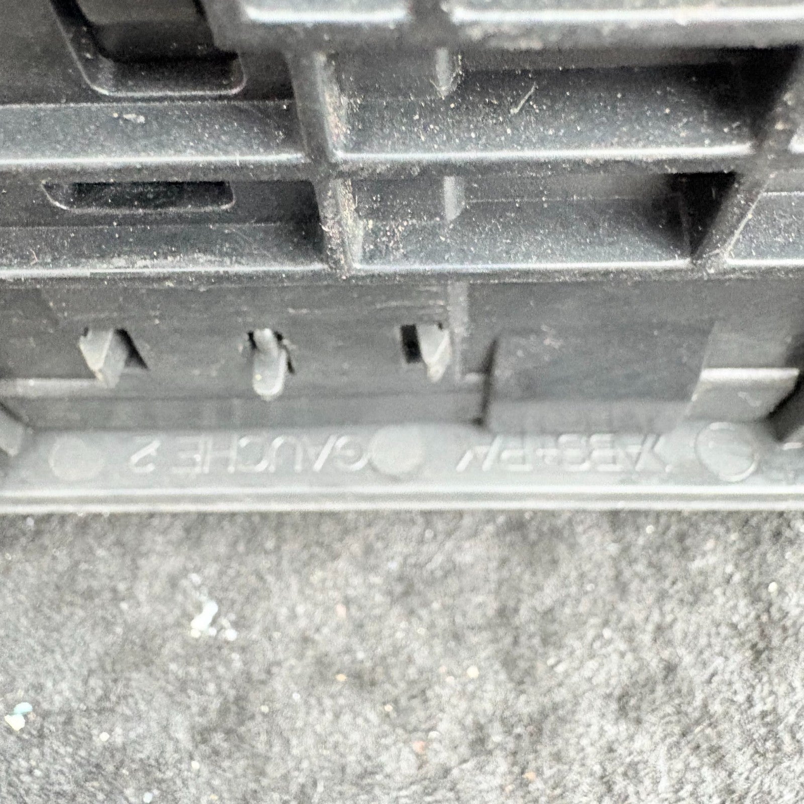 Citroen C4 Mk1 2004-2010 Left Passenger Dash Air Vent Storage 9646338077