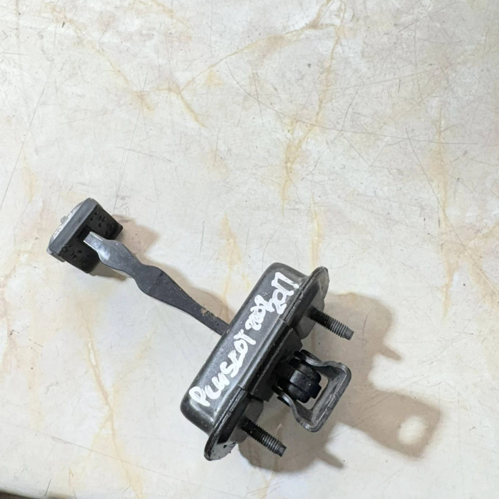 Peugeot 2008 2013-2019 / 208 2012-2019 Rear Door Check Strap Limiter 9671891280