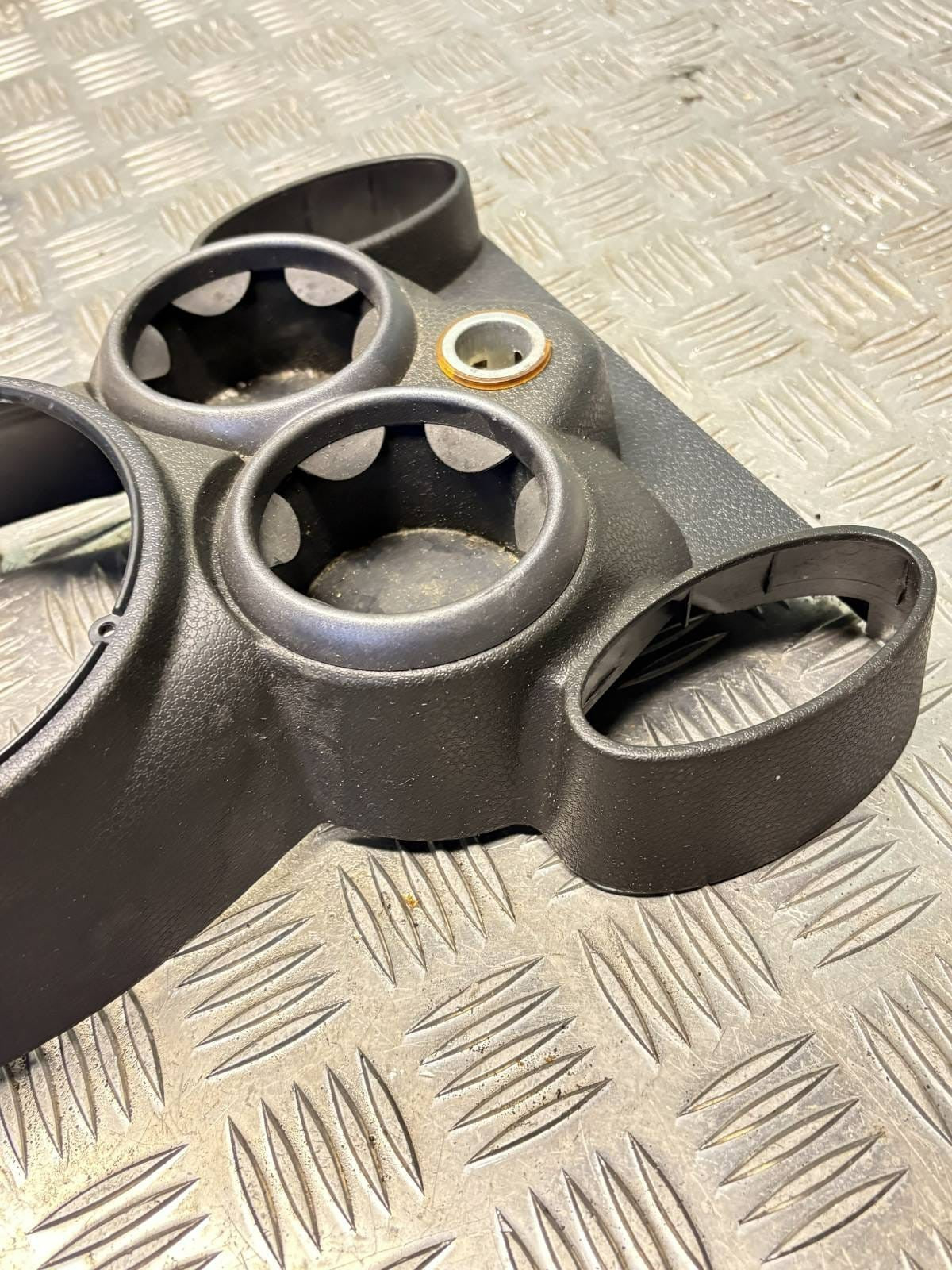 MINI Cooper 2005 1.6l-Interior Centre Console Cup Holder 122737-13