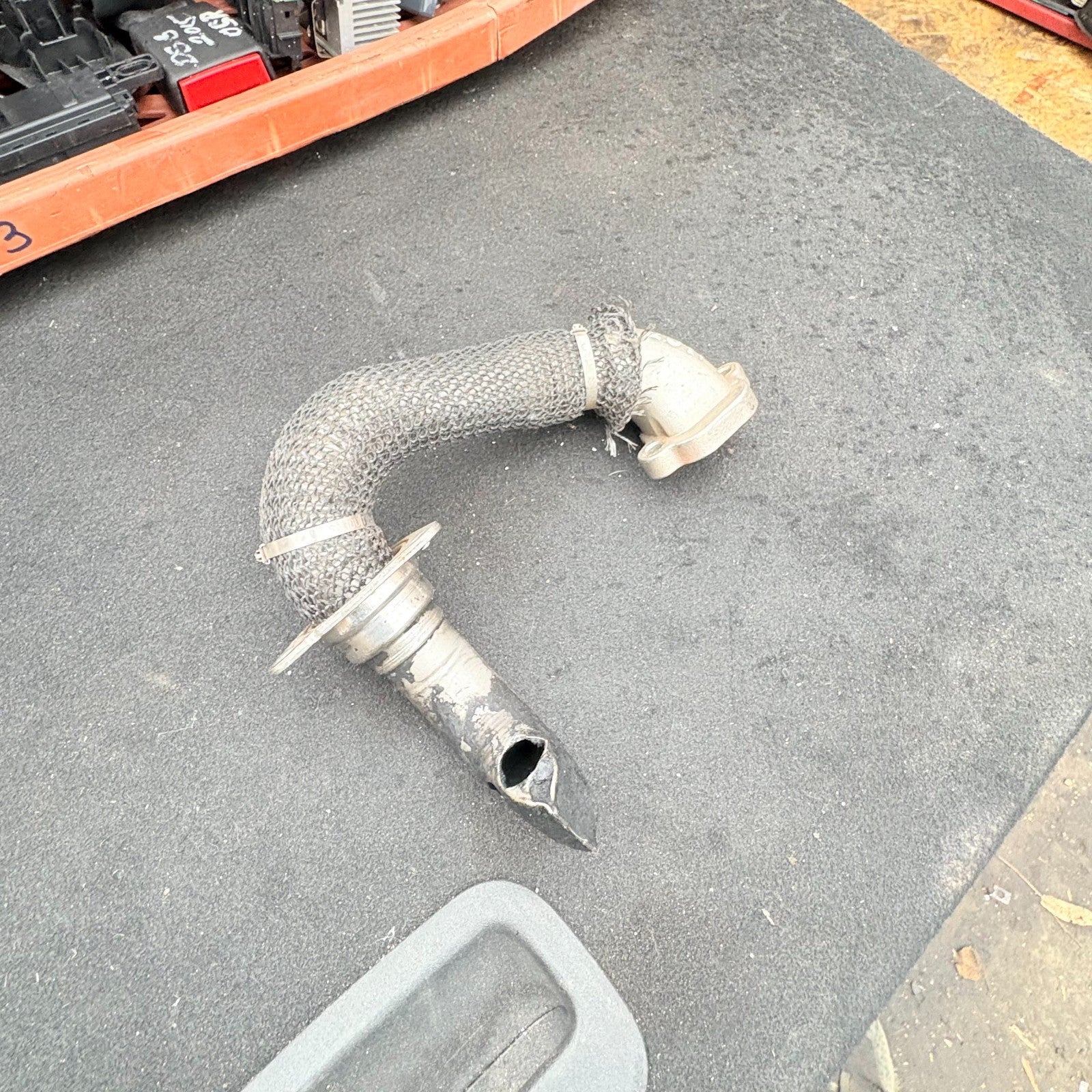 VAUXHALL INSIGNIA EGR Valve Connector tube pipe 2008-2013