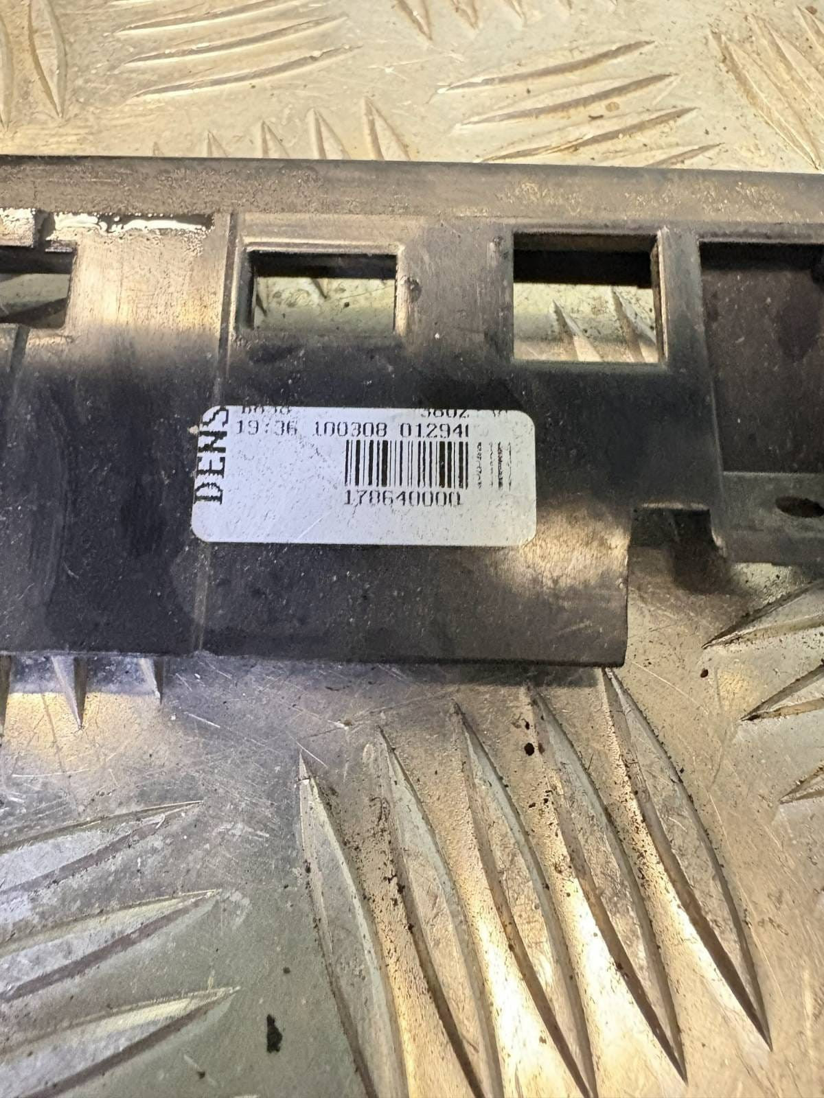 178140500 VARIOUS PARTS/136204 FOR IVECO DAILY FURGON 2.3 DIESEL CAT