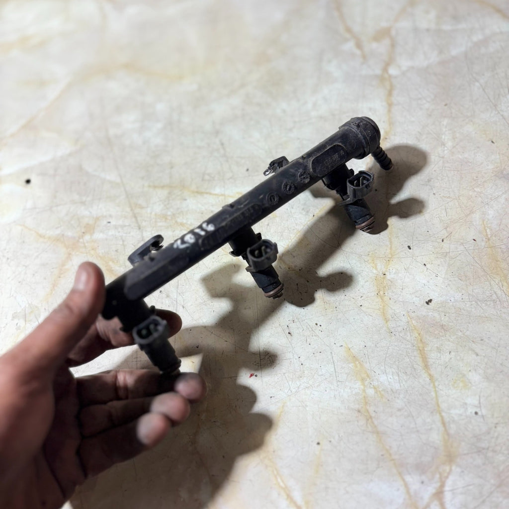 Skoda Citigo 1.0 MPI 2012-2019 Fuel Injector Rail Set 2016
