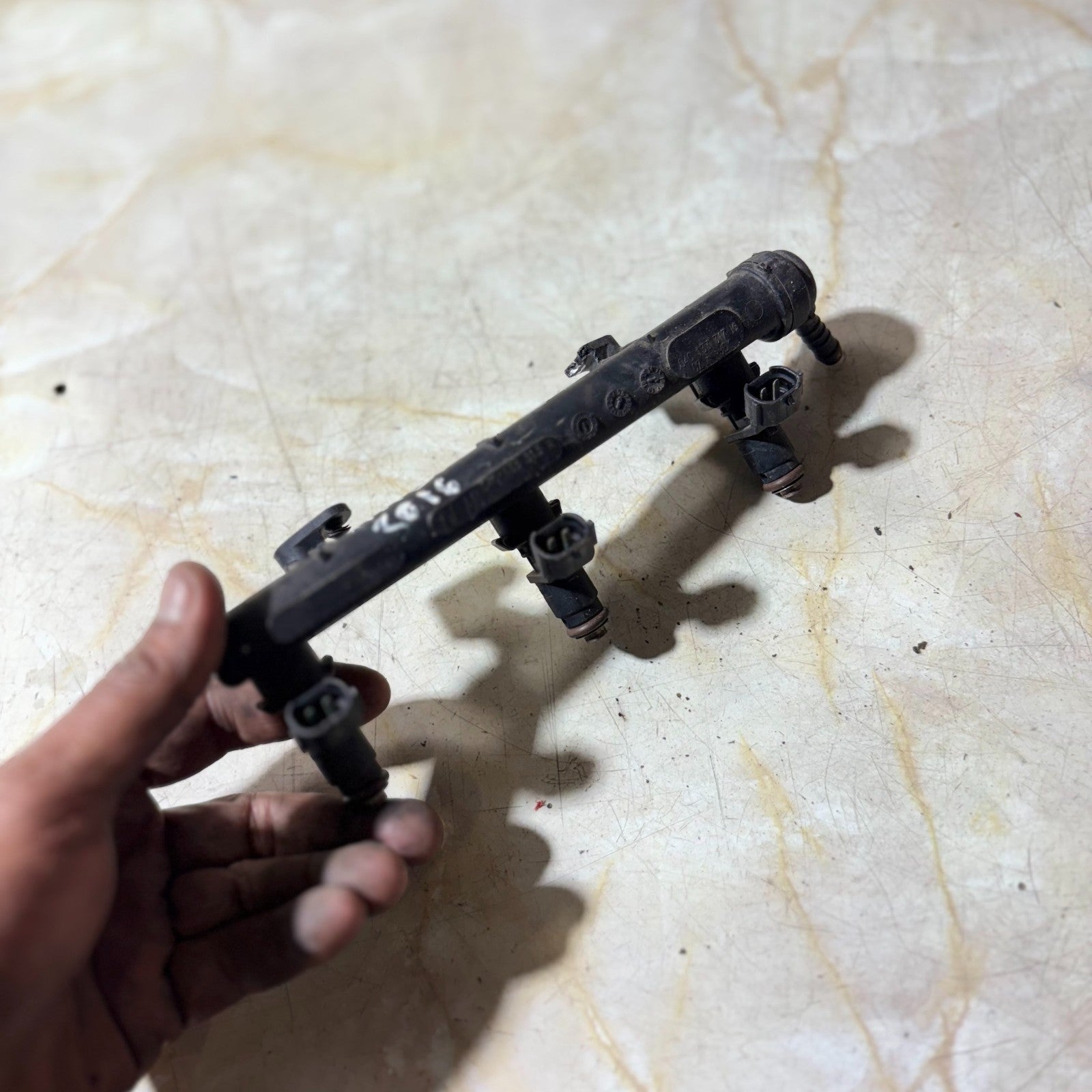 Skoda Citigo 1.0 MPI 2012-2019 Fuel Injector Rail Set 2016
