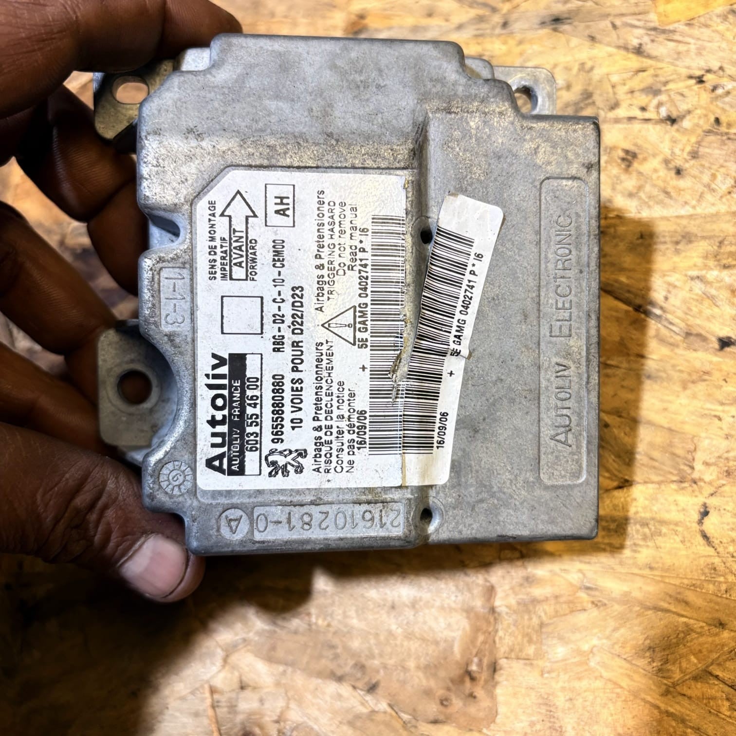 PEUGEOT 407 2.0 HDI AIRBAG CONTROL MODULE ECU 9655880880 603554600 2006