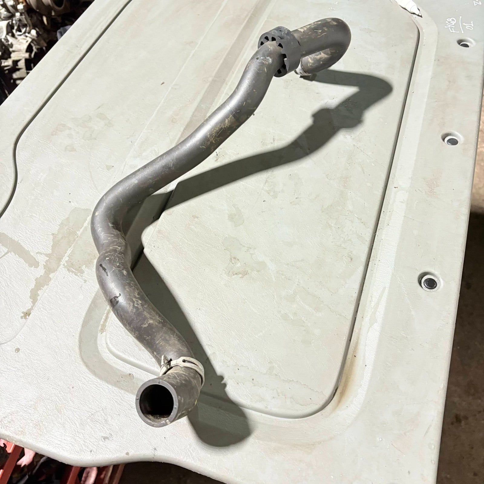 Renault Captur 2013-2018 Clio IV 2012-2021 0.9 TCe Coolant Hose 215018337R