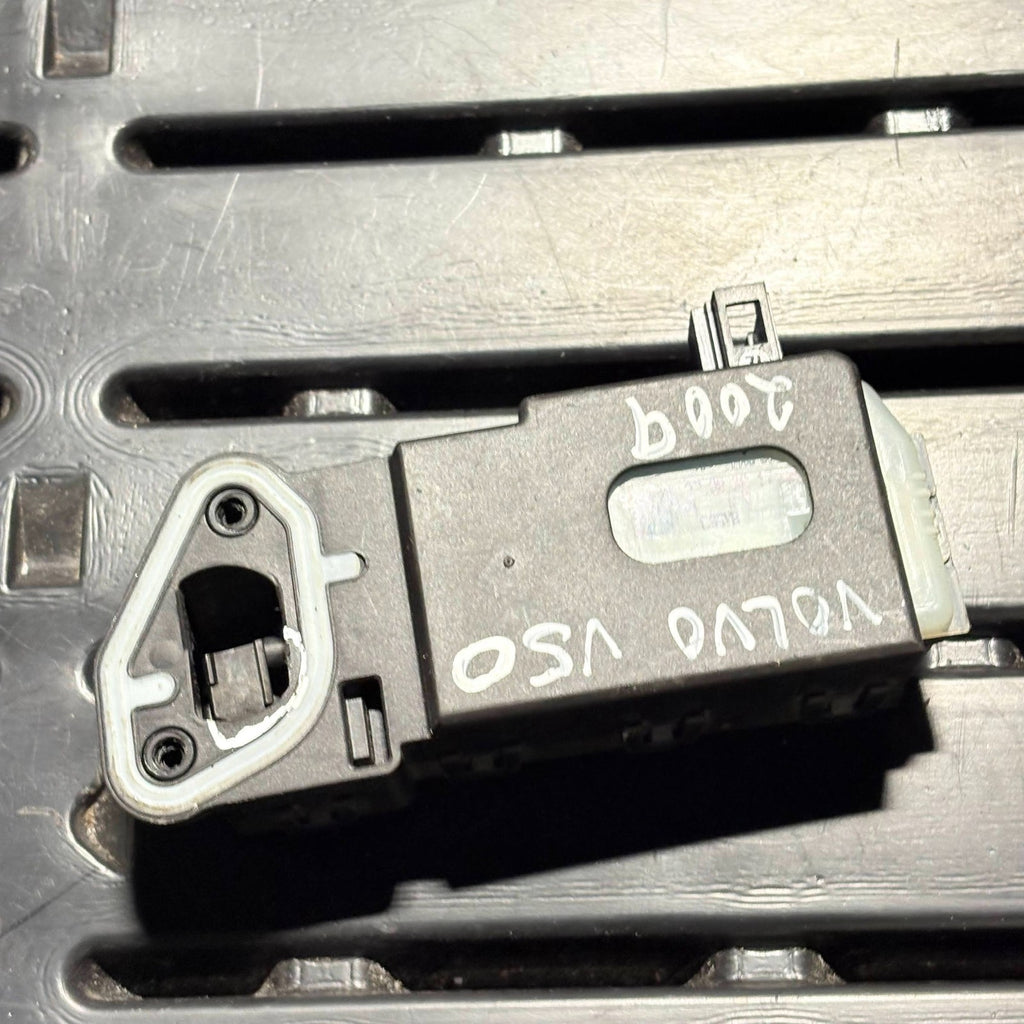 30716754 VOLVO V50 Trunk Door Lid Lock Mechanism Actuator
