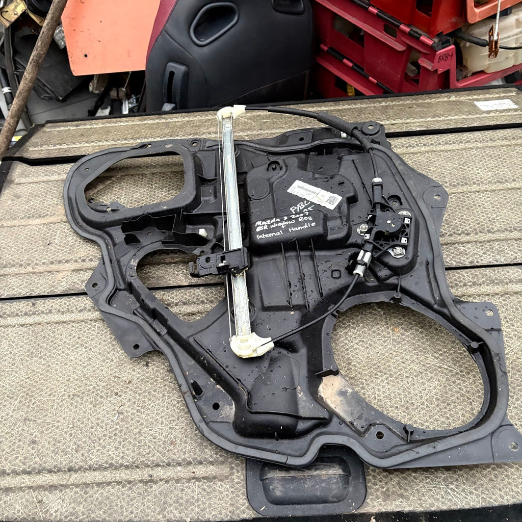 Mazda 3 Rear Right Manual Window Regulator & Inner Door Handle BP4L7297XG 03-08