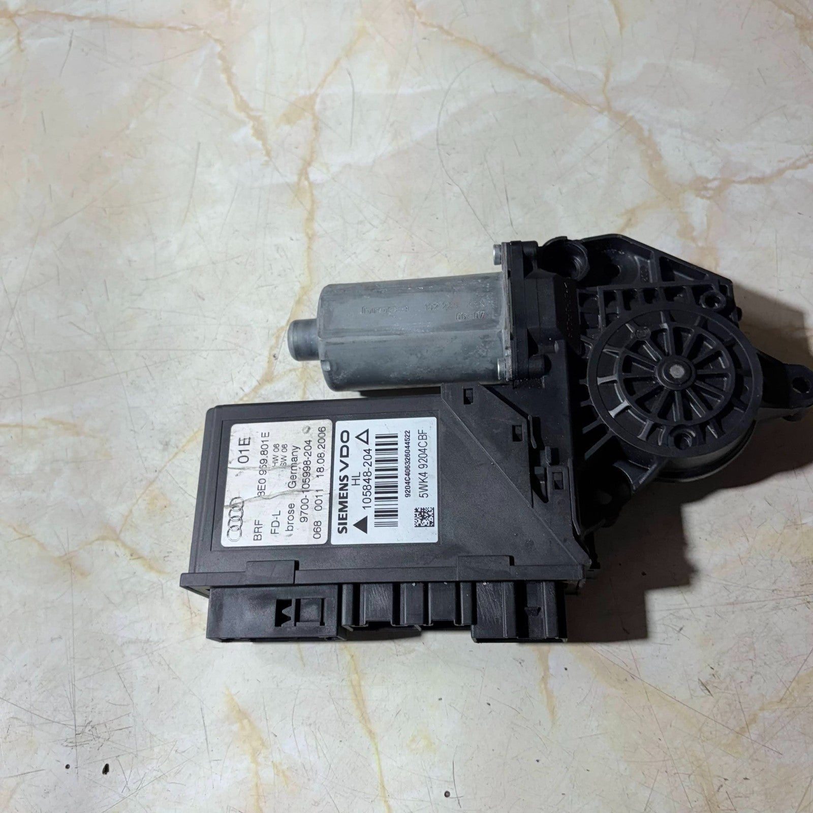 2006 Audi A4 Window Motor Rear Left Regulator 5WK4 9204CBF