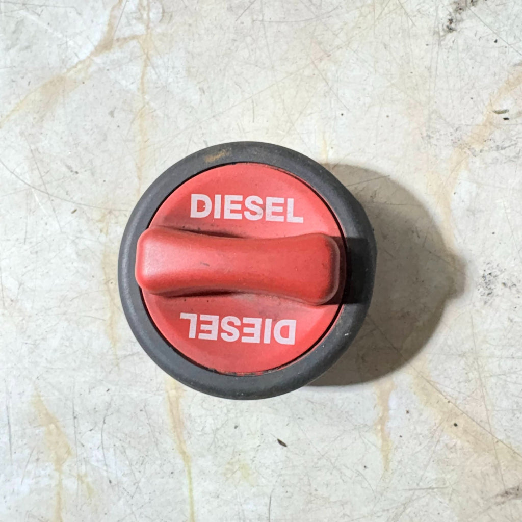 Mercedes W169 W211 Diesel Fuel Filler Cap Tank Cap Red A2204700705