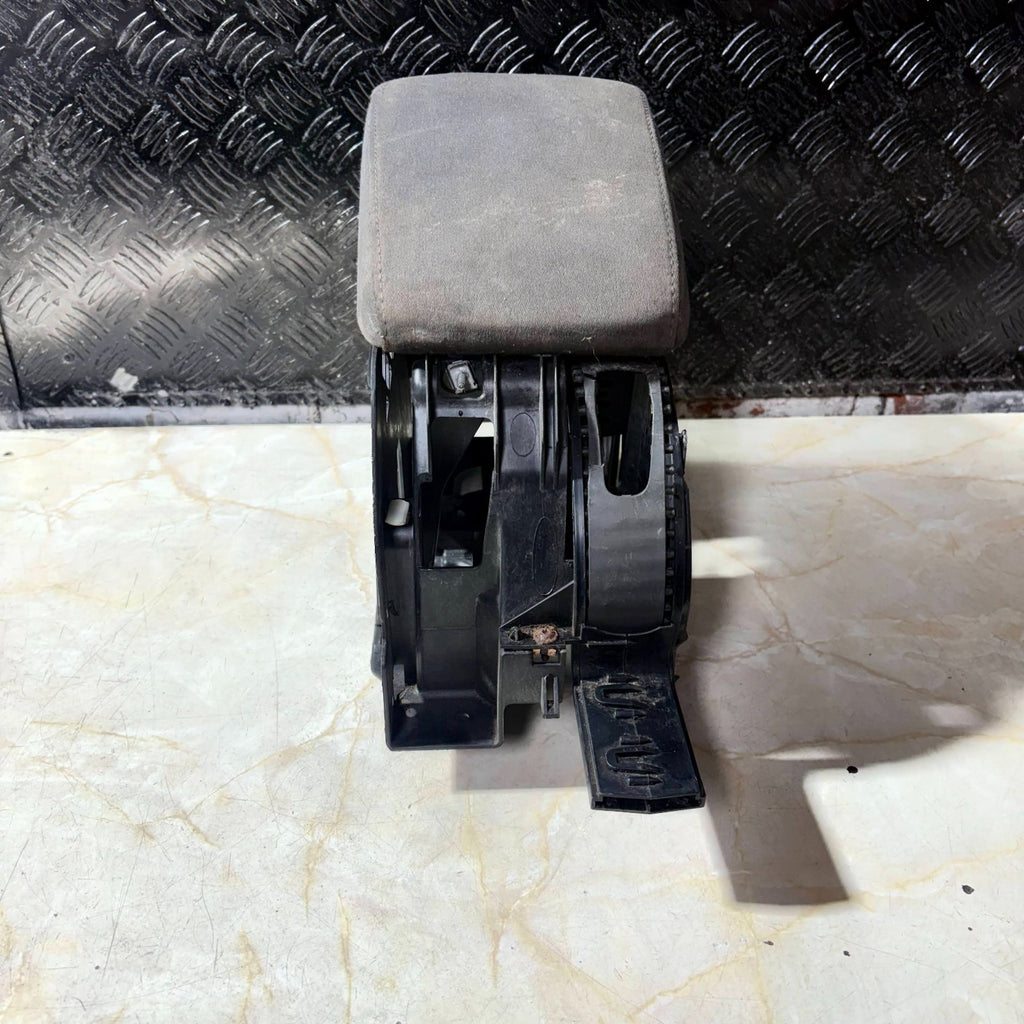 VW Golf TDI MK5 2004-2009 Centre Adjustable Armrest Console Frame 1K0864251A