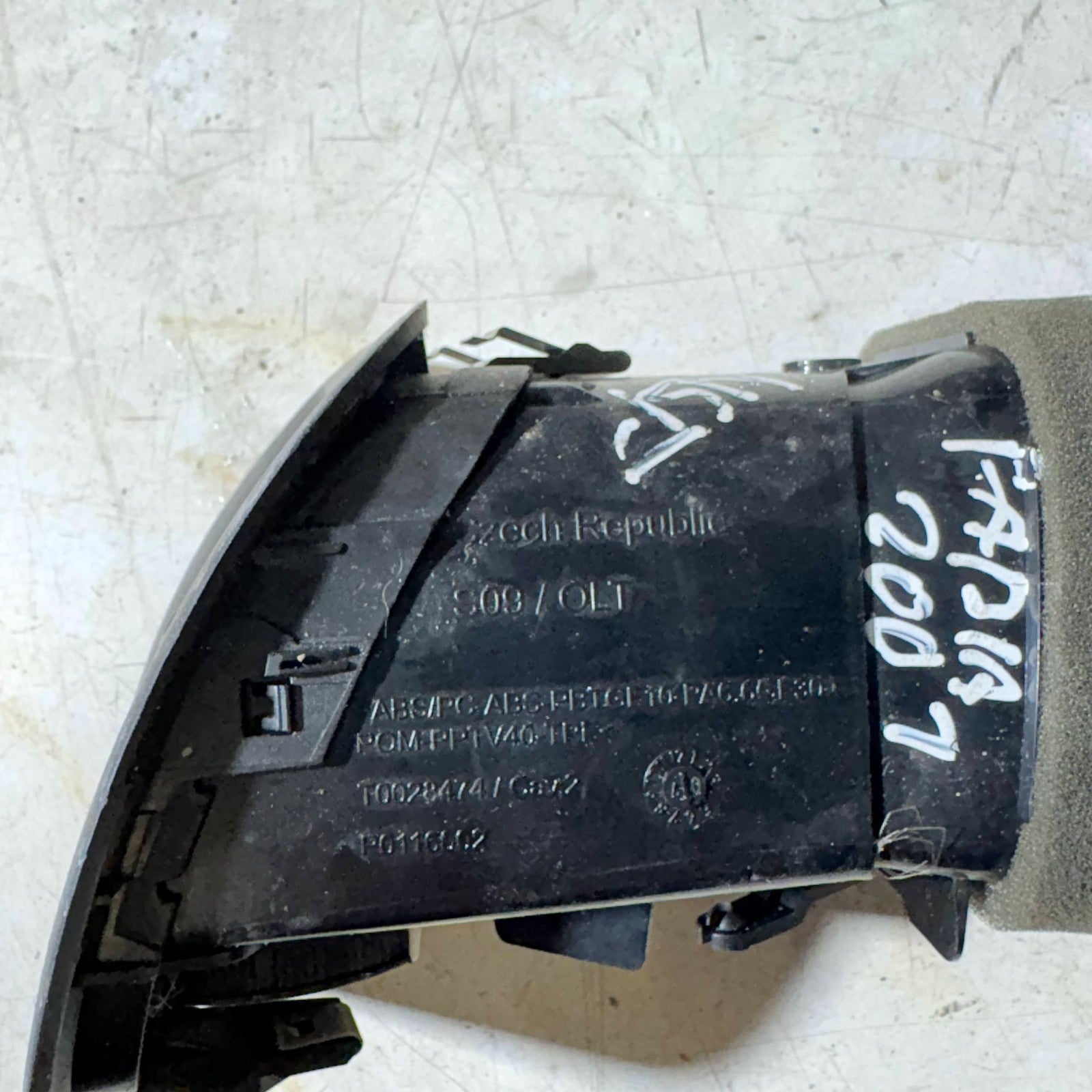 FIAT PANDA 2007 NSF Front Passenger Left Side DASHBOARD AIR VENT 5J0 819 701