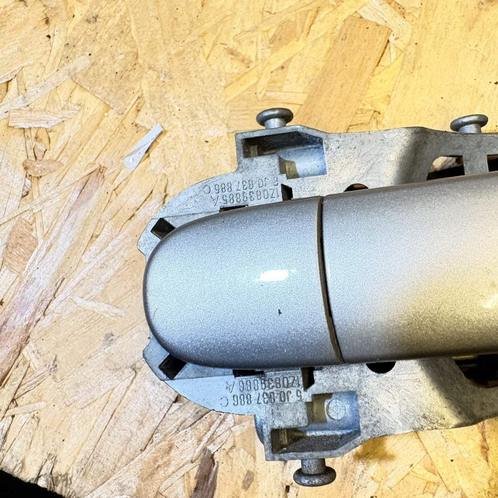 Door handle Driver Rear Skoda Octavia Mk2 Right Rear OSR Exterior Outer