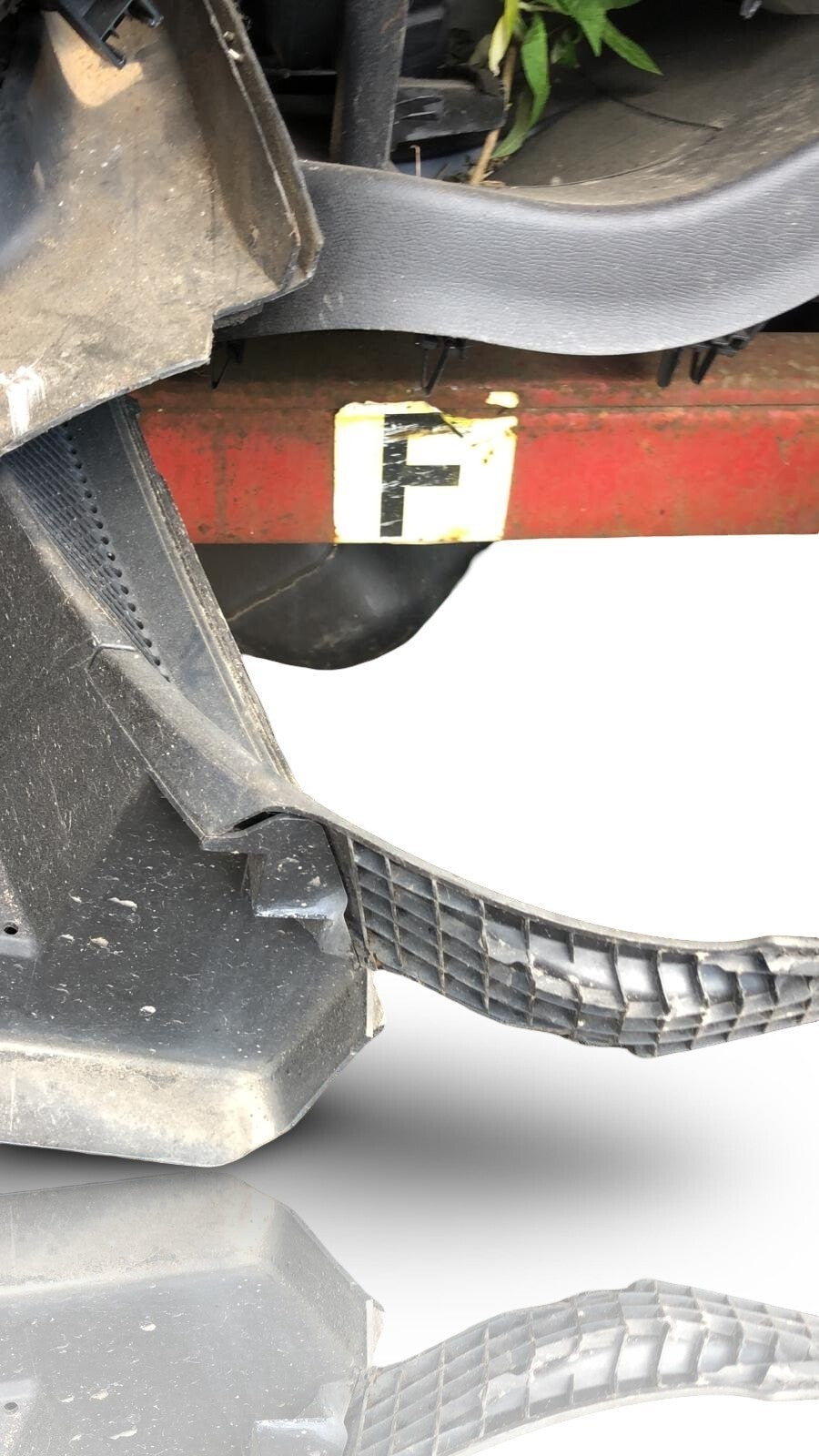 BMW Z3 Roadster E36 Front Wiper Cowl Trim 51318413095 2.0 Petrol 110kw 22668466