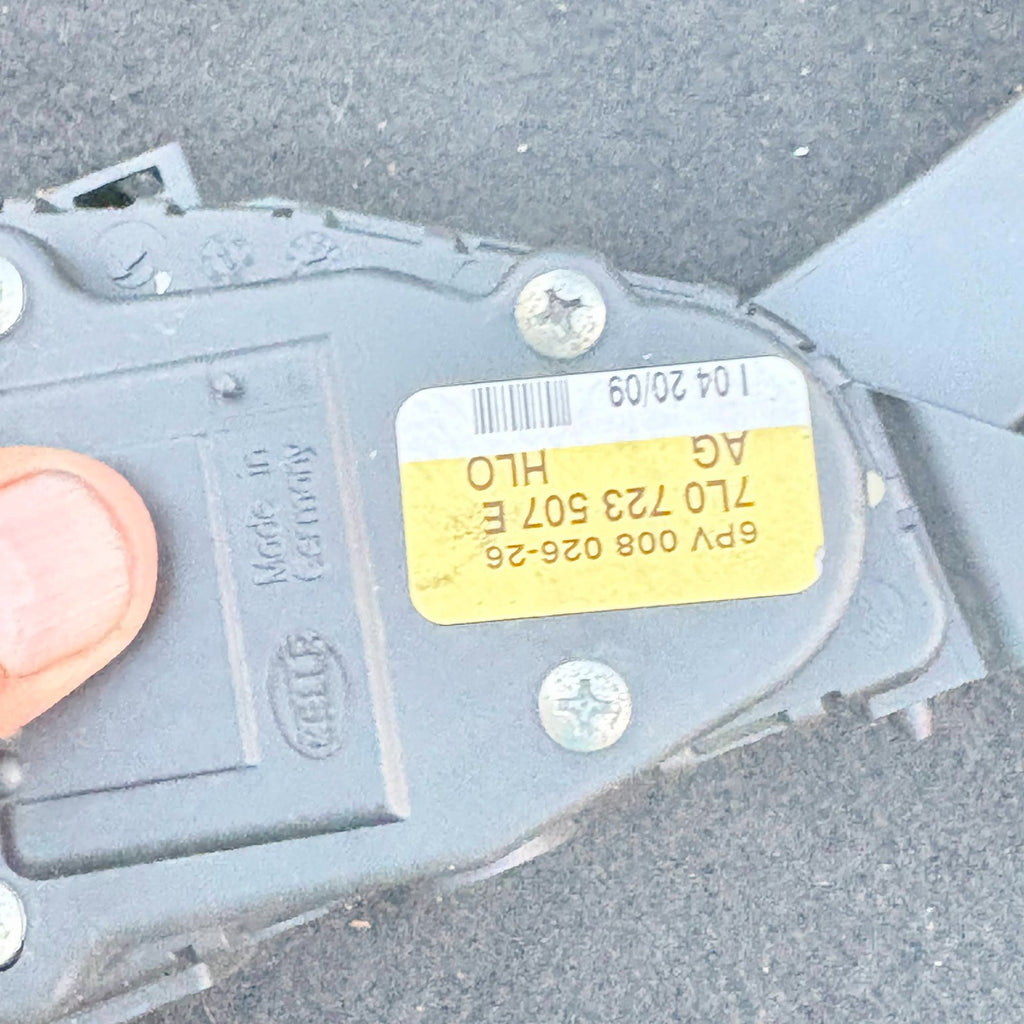 Porsche Cayenne Pedal Accelerator Throttle 7L0 723 507 E 2008