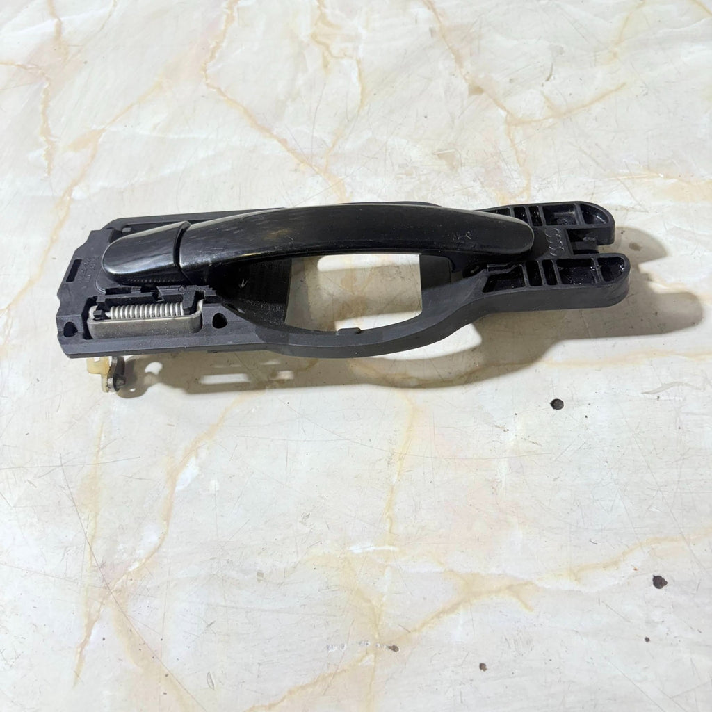 Audi A2 8Z0 2000-2005 Front Left (NS) Exterior Door Handle 153352010 3B0837207