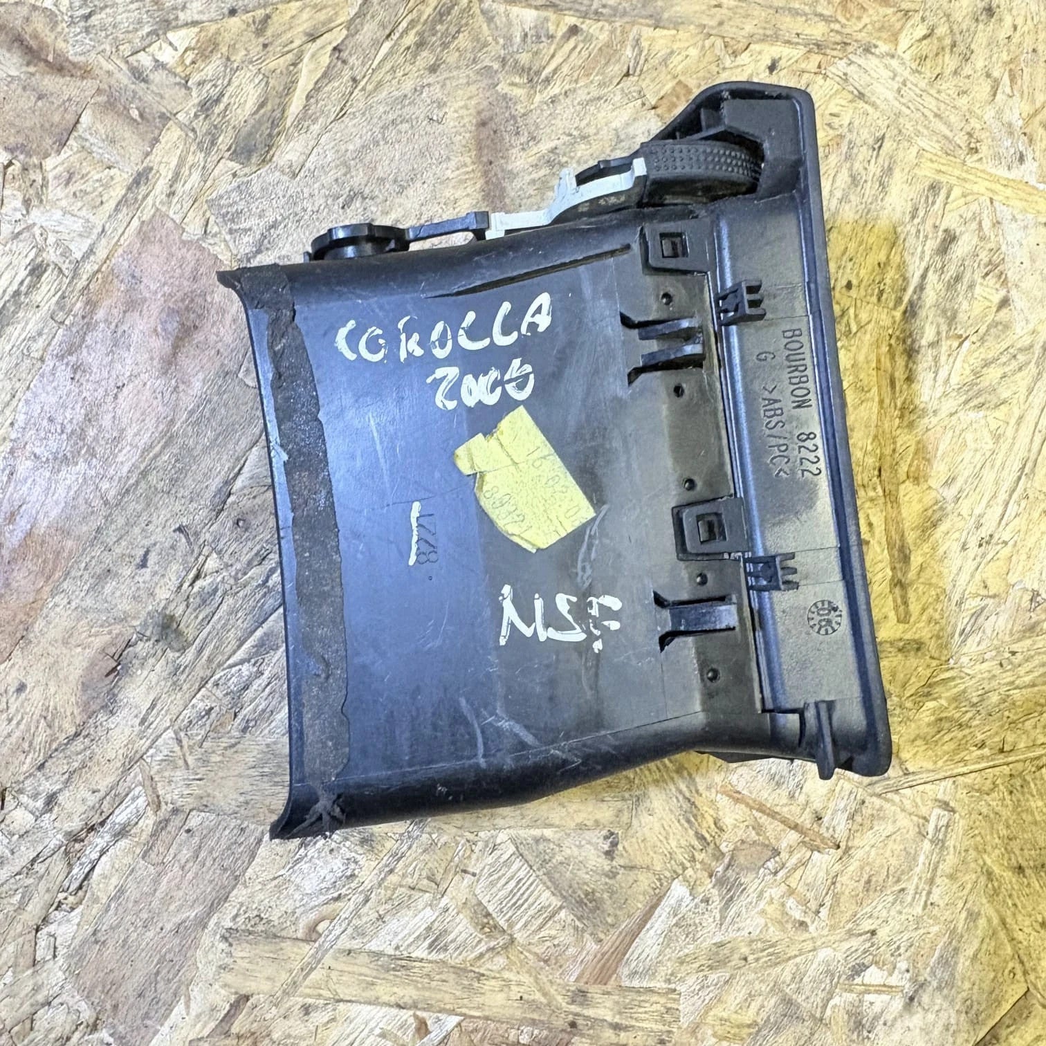 TOYOTA COROLLA 2003-2008 E120 AIR VENT LEFT PASSENGER FRONT BOURBON8222