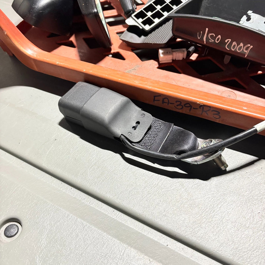 Nissan Pulsar 2014-2019 Rear Left Passenger Side Seat Belt Buckle