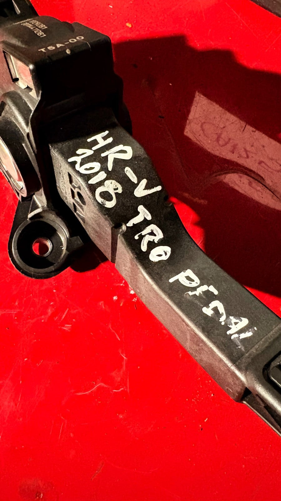 2018 HONDA HR-V ACCELERATOR THROTTLE PEDAL 17292B1