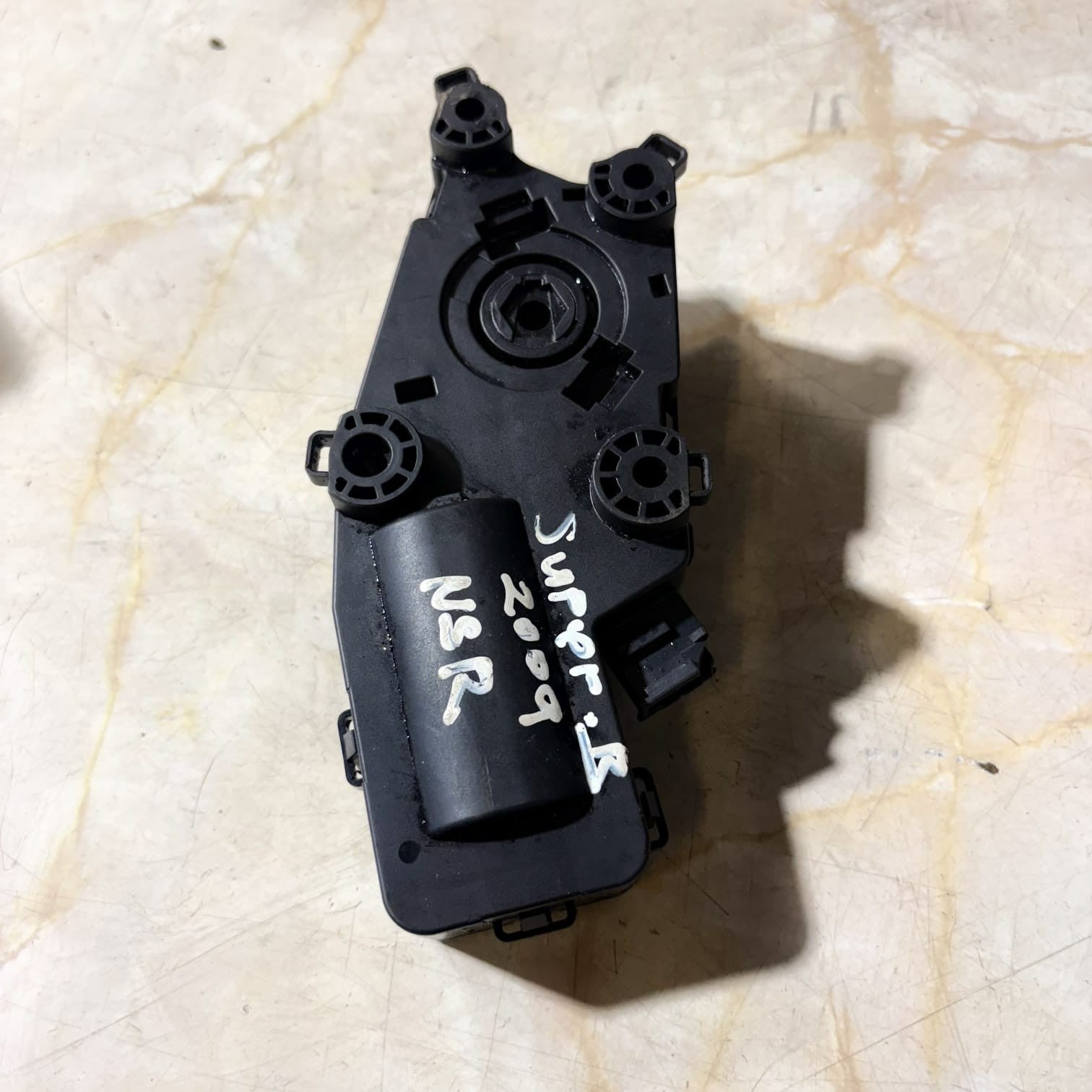 2009 SKODA SUPERB PASSENGER REAR BOOT LOCK 3T0827299B (36/99) NSR