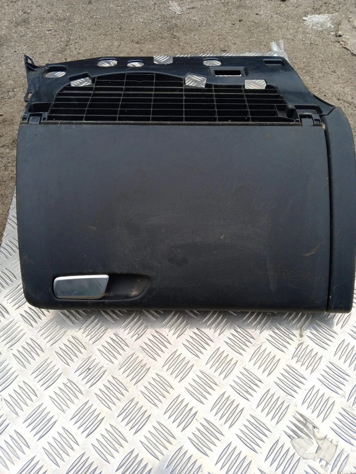 AUDI A4 DASHBOARD GLOVE BOX B8 2014 8K2857035B