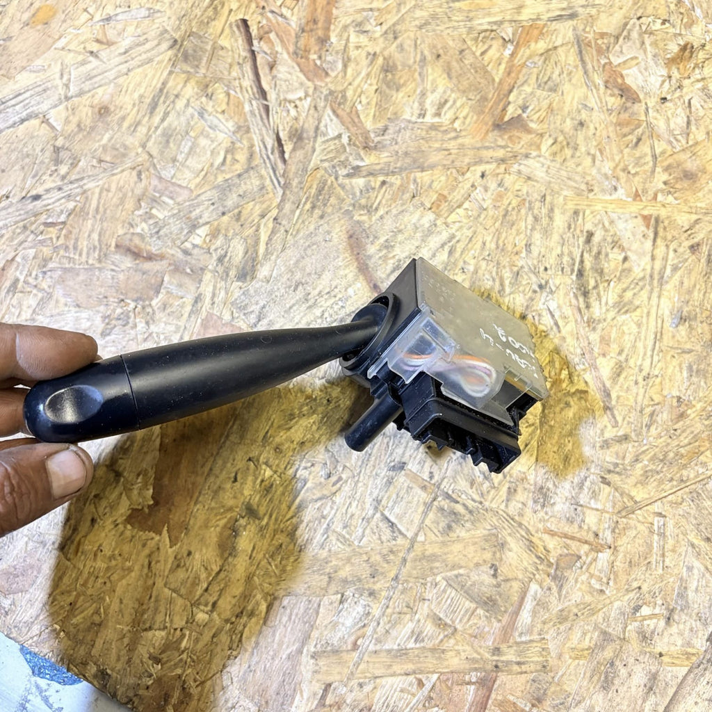 Toyota RAV4 Mk2 2000-2005 Wiper Control Stalk Switch 173647