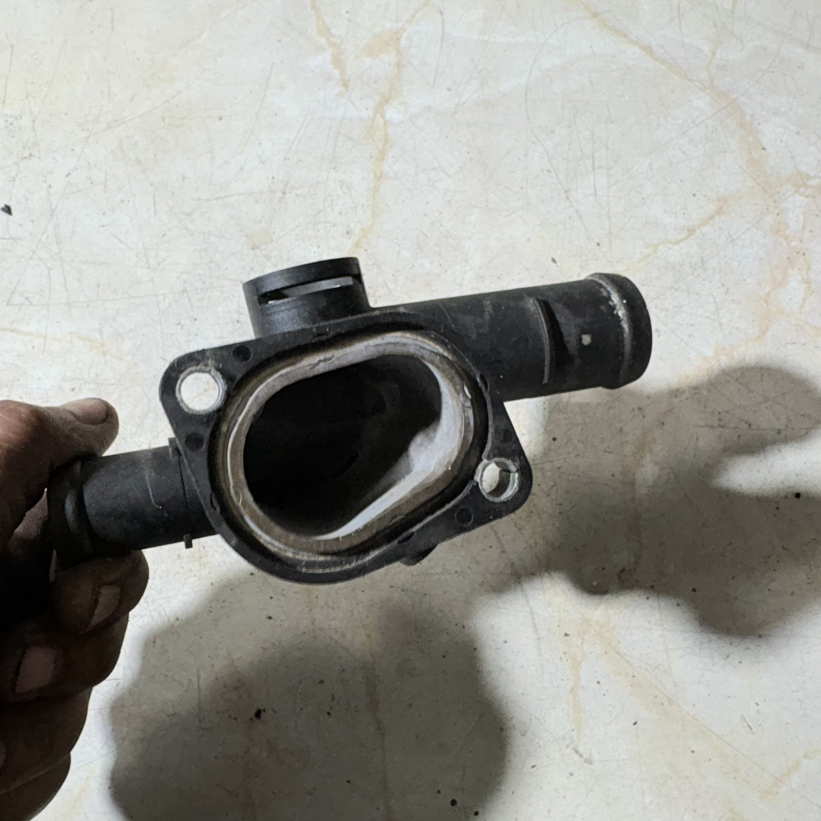 VOLKSWAGEN BEETLE 2007 COOLANT TEMPERATURE HOUSING 06A121133