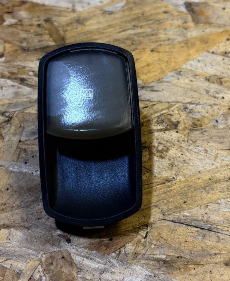 Vauxhall Corsa D 2006-2014 Passenger Electric Window Switch 13206806 RT 3DR 5DR