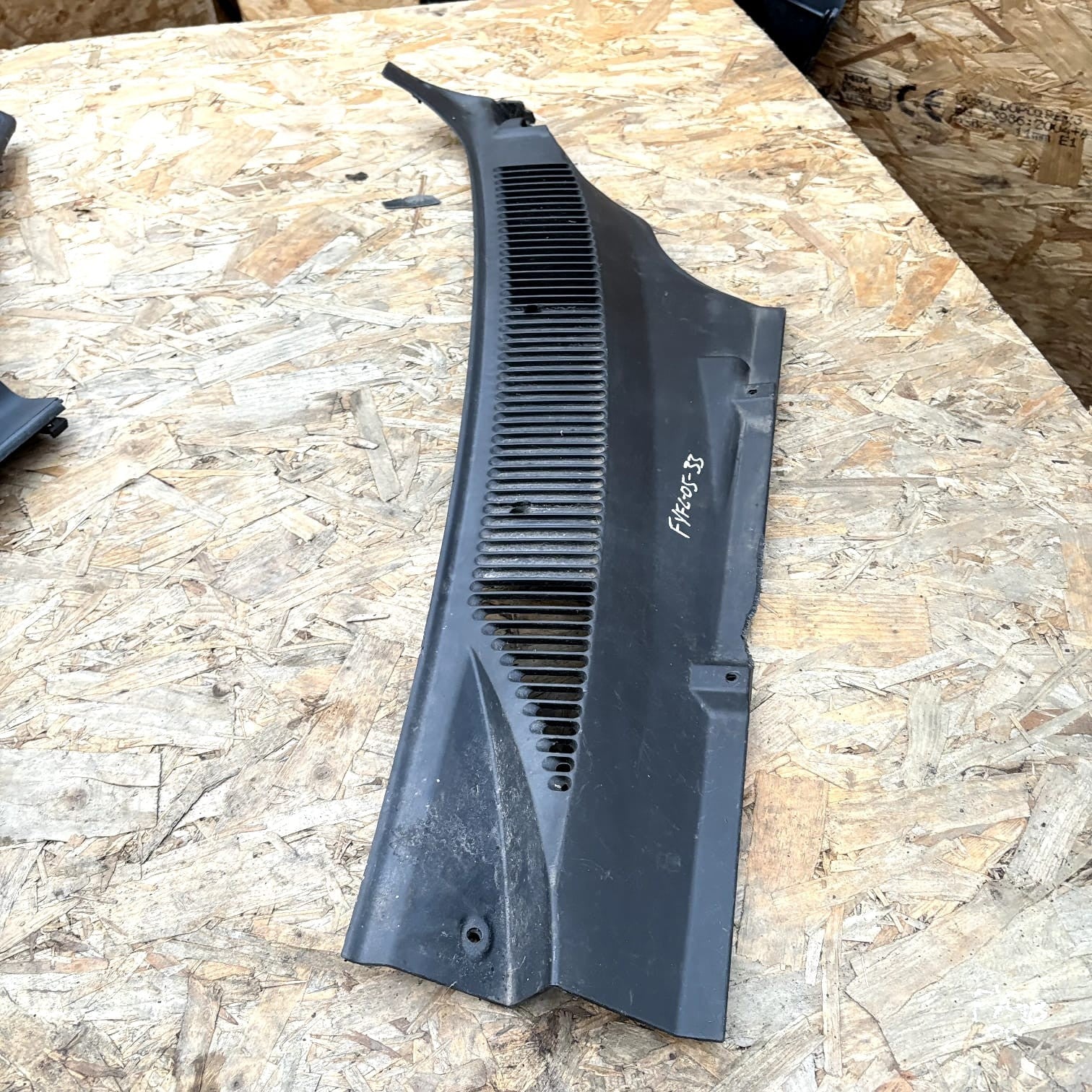 Fiat Doblo 223 cover cowl water box N/S 735279114DX-2003
