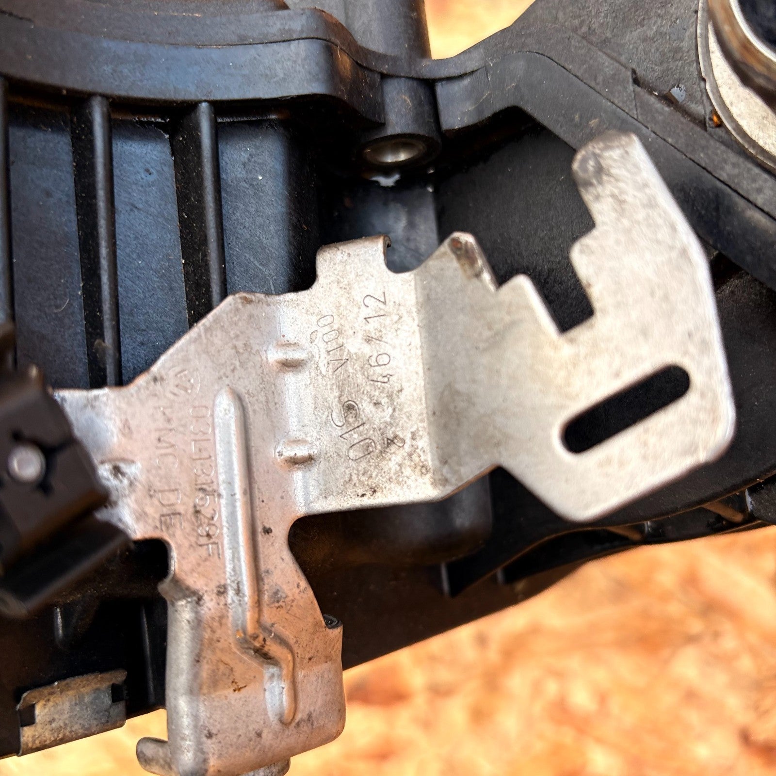 VOLKSWAGEN CADDY 2013 INLET MANIFOLD 03L129711