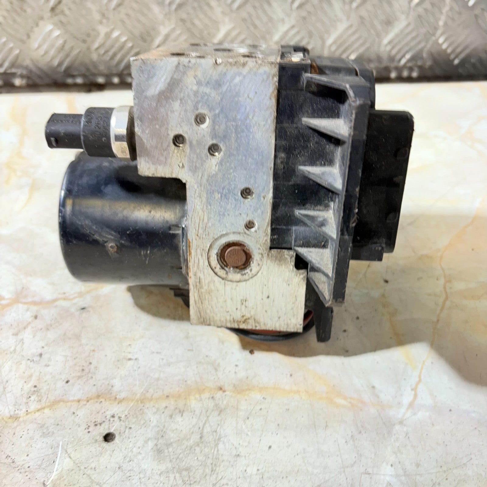 Mercedes A-Class W168 1998-04 ABS ESP Pump A0034314512 Bosch 0265202412