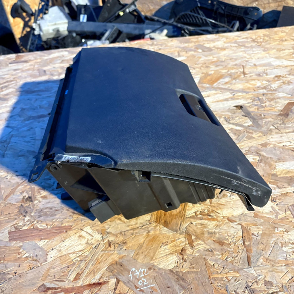 BMW X5 1999-2006 GLOVEBOX 53F0774-10
