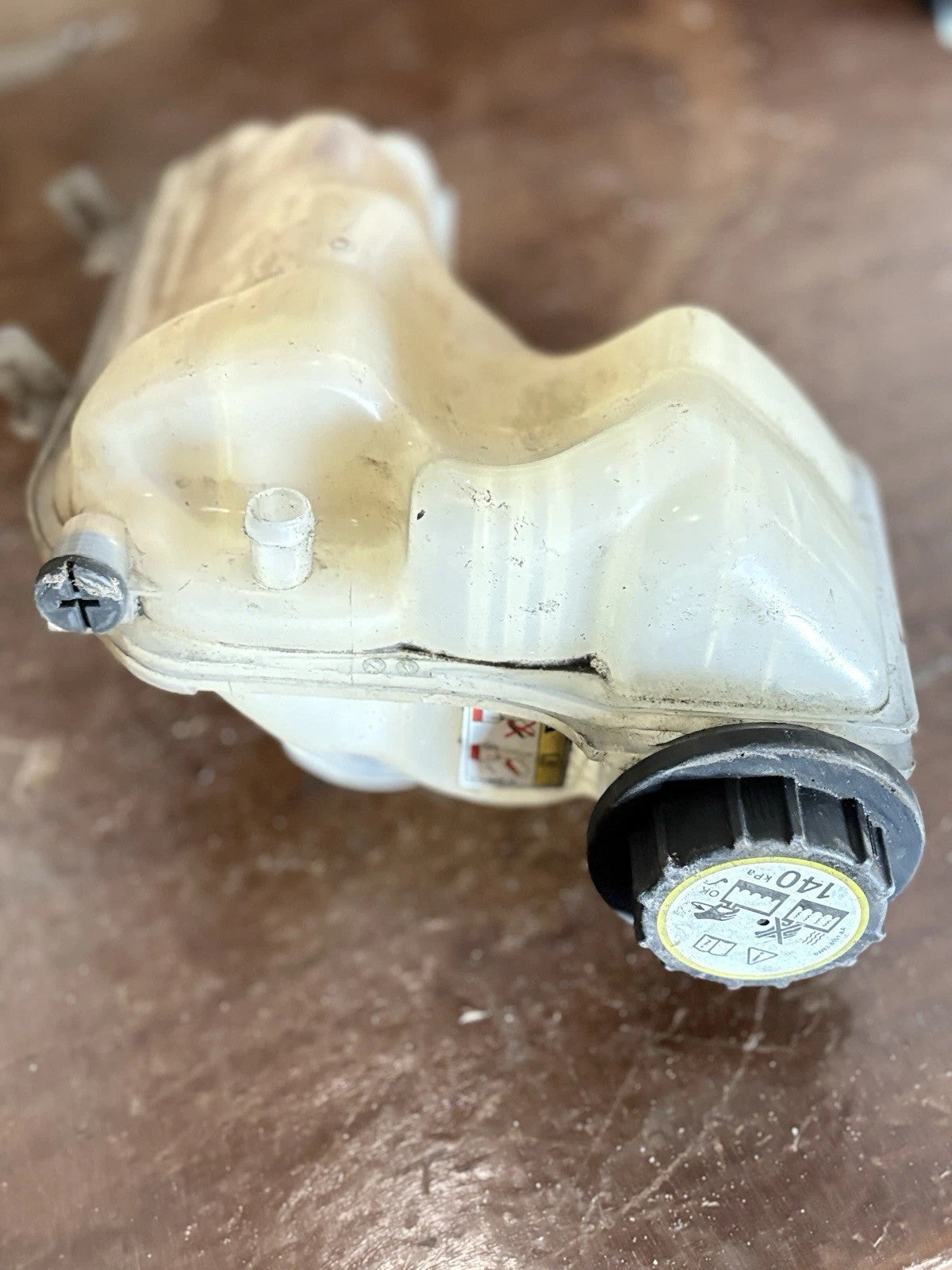 Range Rover Sport 2018 L494 3.0 Diesel Expansion Tank CPLA8A080AA