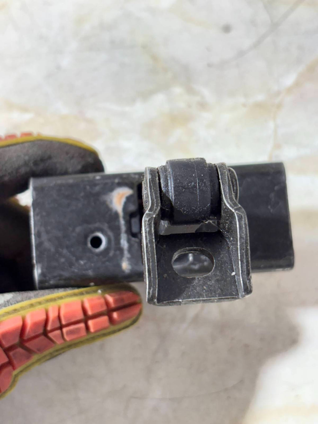 BMW DOOR CHECK STOPPER STRAP HINGE 7026 384 PA